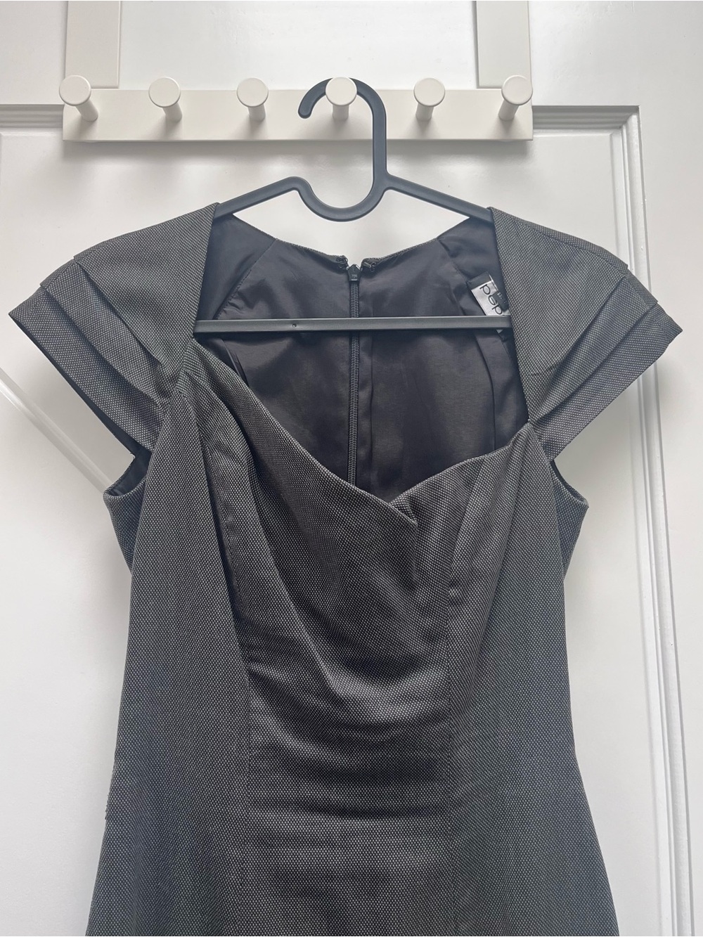 Classic G Cap-Sleeve Cocktail Dress - Picture 2 of 9